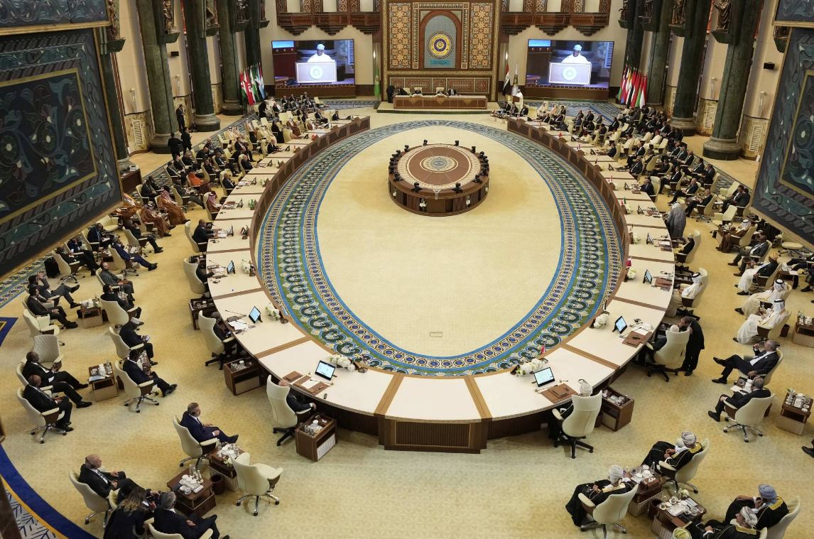 قمة بغداد